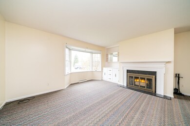 334 N Grand St, Marshall, MI 49068 - photo 3