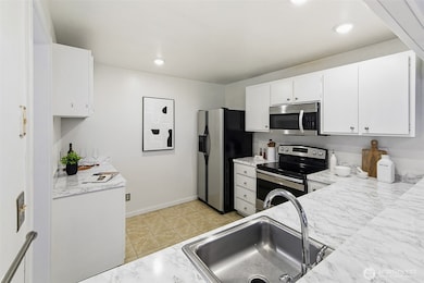 6858 139th Ave NE unit 726, Redmond, WA 98052 - photo 4