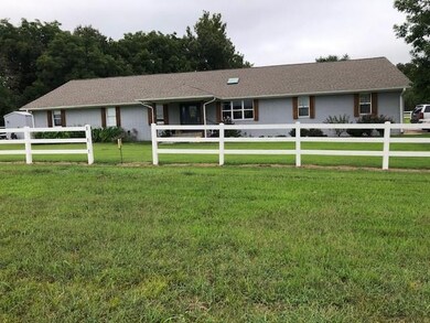 16283 Sheffield Rd, Siloam Springs, AR 72761 - photo 2