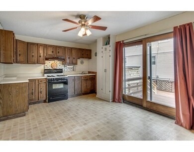 45 Saunders St, Allston, MA 02134 - photo 6