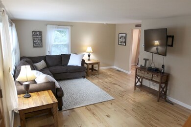 41 Beechwood Rd unit B, Hudson, NH 03051 - photo 3