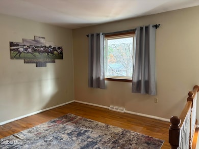 52 Trottingham Rd, Saratoga Springs, NY 12866 - photo 4