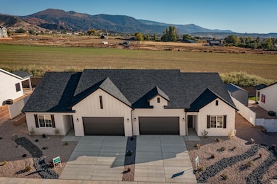 355 W Rosie Loop unit Lot 25W, Cedar City, UT 84721 - photo 5