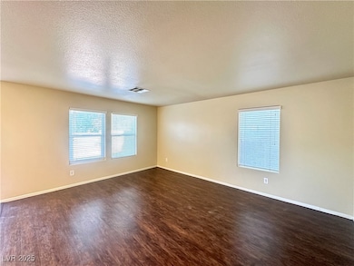 9588 Fresh Crown Ct, Las Vegas, NV 89148 - photo 6