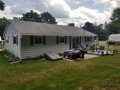 4 Clover St, Claremont, NH 03743 - photo 5