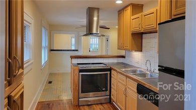 524 Caribou Rd, Asheville, NC 28803 - photo 6