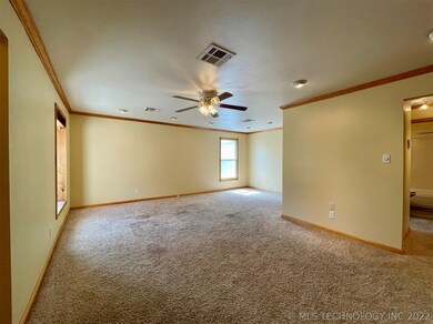 OPEN CONCEPT LIVING AND DINING