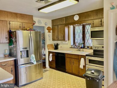 334 Candy Rd, Mohnton, PA 19540 - photo 5