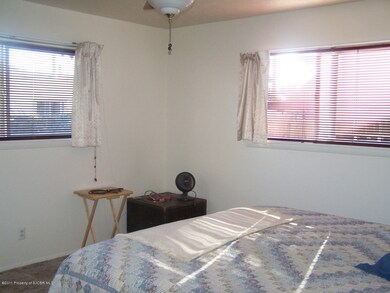 4025 E Douglas St, Farmington, NM 87402 - photo 2