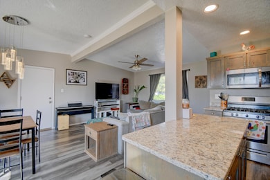 12520 Conejo Rd NE, Albuquerque, NM 87123 - photo 2