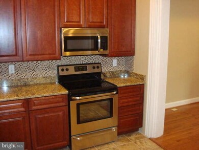 1514 N Caroline St unit 1ST FLOOR APT A, Baltimore, MD 21213 - photo 7