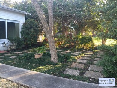 904 W San Antonio St, San Marcos, TX 78666 - photo 5