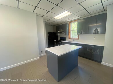 70 County Rd unit A, Cliffwood, NJ 07721 - photo 4