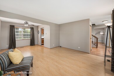 1436 Carleton Ave, Naperville, IL 60565 - photo 4