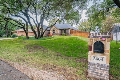 5604 Hondo Dr, Granbury, TX 76049 - photo 2