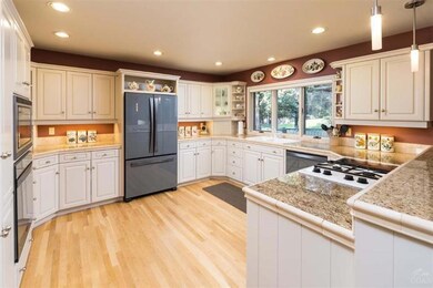 3370 NW Braid Dr, Bend, OR 97701 - photo 6