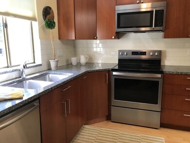 335 Hemlock Cir unit 335, Lincoln, MA 01773 - photo 5