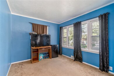 4116 5th Ave, Des Moines, IA 50313 - photo 7