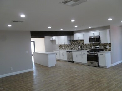 2938 N 47th Ave, Phoenix, AZ 85031 - photo 7