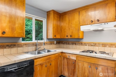 508 Ocean Beach Rd, Hoquiam, WA 98550 - photo 7