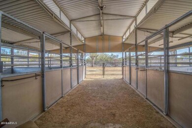 Hunter Court BARN