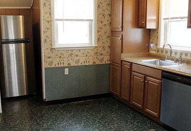 69 Botolph St, Quincy, MA 02171 - photo 3