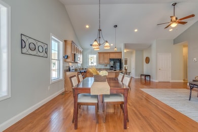 16 Nevins Dr, Londonderry, NH 03053 - photo 6