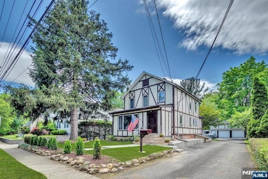 77 Myrtle Ave, Allendale, NJ 07401 - photo 3