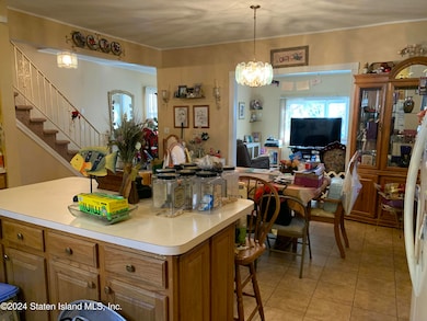 21 Father Capodanno Blvd, Staten Island, NY 10305 - photo 7
