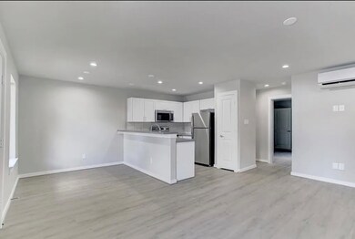 645 E 11th 1 2 St unit 9, Houston, TX 77008 - photo 3