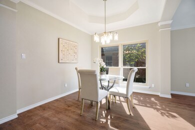 2125 Wallbrook Dr, Lewisville, TX 75067 - photo 4