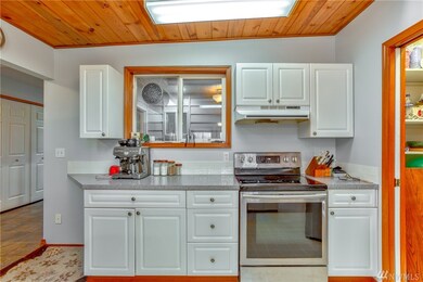 2424 196th St NW, Stanwood, WA 98292 - photo 5