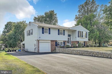 1551 Moyer Rd, Hatfield, PA 19440 - photo 2