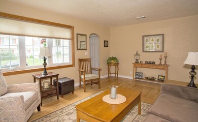 6 4th St, Matawan, NJ 07747 - photo 4