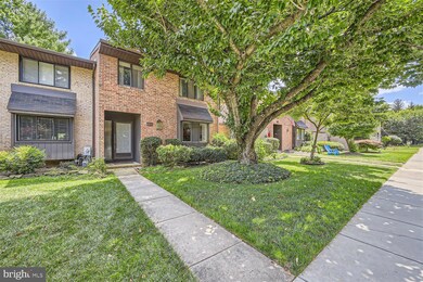 2119 Chapel Valley Ln, Lutherville Timonium, MD 21093 - photo 3