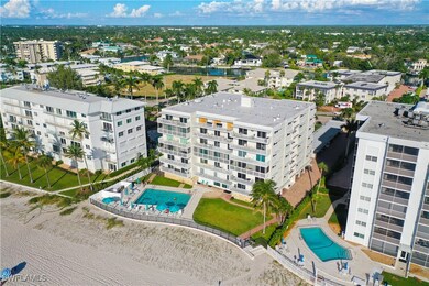 1977 Gulf Shore Blvd N unit 401, Naples, FL 34102 - photo 3