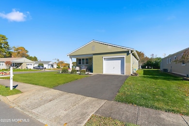 25 Davenport Rd W, Toms River, NJ 08757 - photo 4