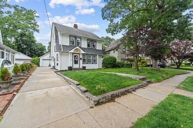 17 Sachem St, East Rockaway, NY 11518 - photo 2