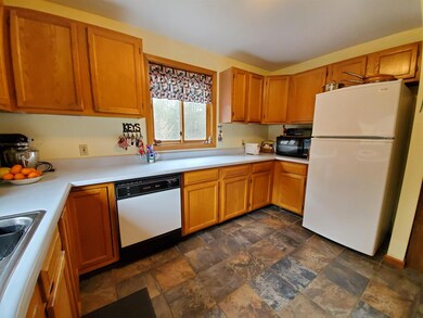 89 Follansbee Rd, Canaan, NH 03741 - photo 3