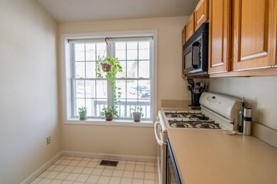 17 Saint John Ln unit A, Hampstead, NH 03841 - photo 5