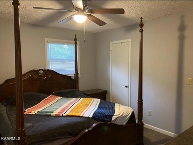 641 Dillon St, Crossville, TN 38555 - photo 7