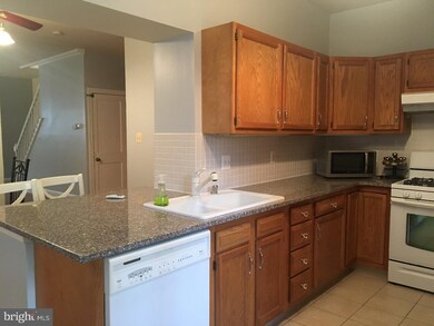 803 N Franklin St, Wilmington, DE 19806 - photo 3