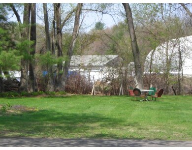 26 Hatfield St, Northampton, MA 01060 - photo 4