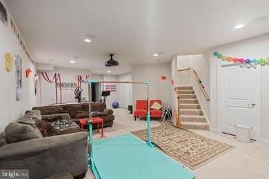 25086 Malmsbury Terrace, Chantilly, VA 20152 - photo 7