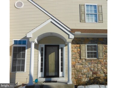 130 Waynebrook Dr, Honey Brook, PA 19344 - photo 2