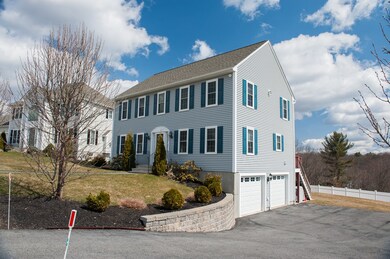 32 Vista Cir, Holden, MA 01520 - photo 3