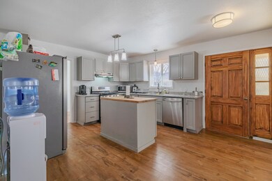 1403 Taft Ave, Alamogordo, NM 88310 - photo 6