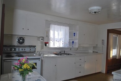 418 N Greenbush Rd, Rensselaer, NY 12144 - photo 6