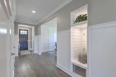 650 Yellow Leaf Ln, Summerville, SC 29486 - photo 3