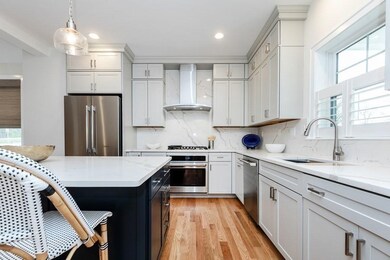 24 Auburn St, Newburyport, MA 01950 - photo 7